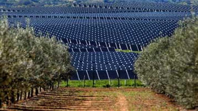 Τα Φωτοβολταϊκά Παύουν να Είναι η Κότα με τα Χρυσά Αυγά